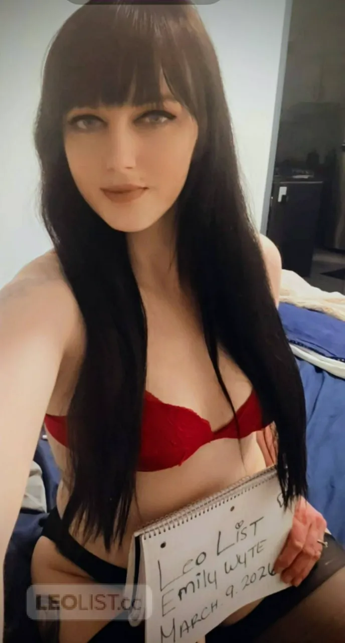 Escorts Kitchener, Ontario Emily wyte