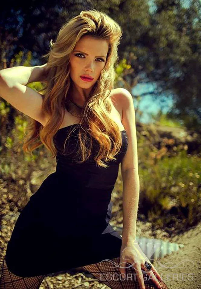 Escorts Saint Petersburg, Russia Alla