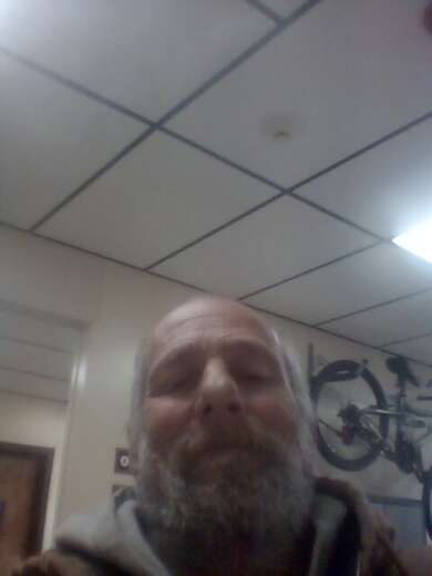 Escorts Tulsa, Oklahoma Iam 58 years old and looking to be a escor