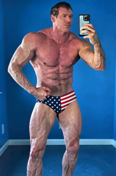 Escorts West Hollywood, California HULK_fantasy