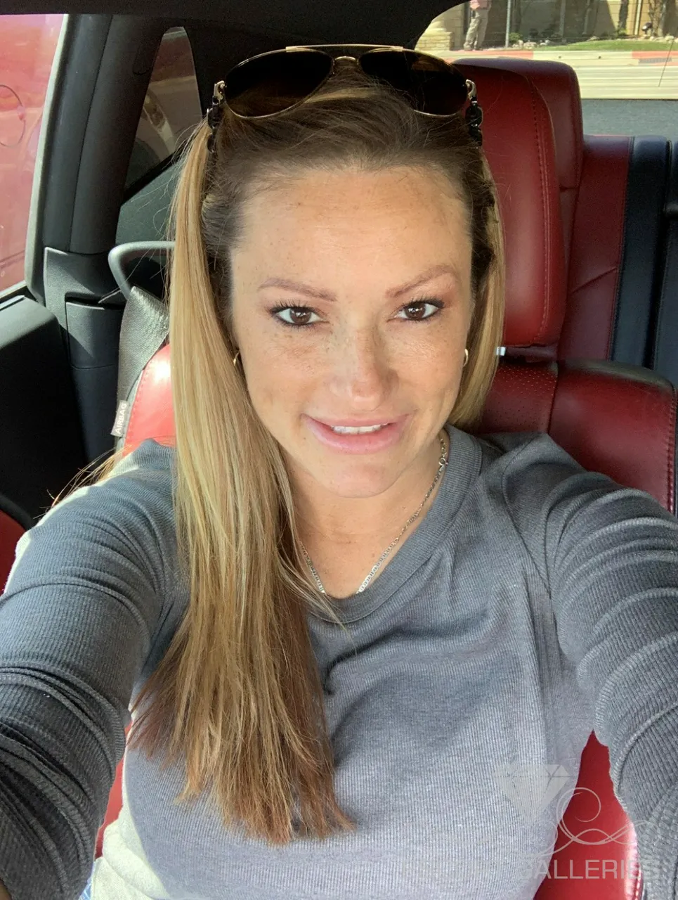 Escorts Denver, Colorado Cesi