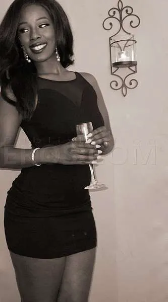 Escorts Clarksville, Tennessee Exotic Kelly Dior