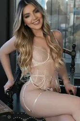 Escorts Berlin, Germany Aliana