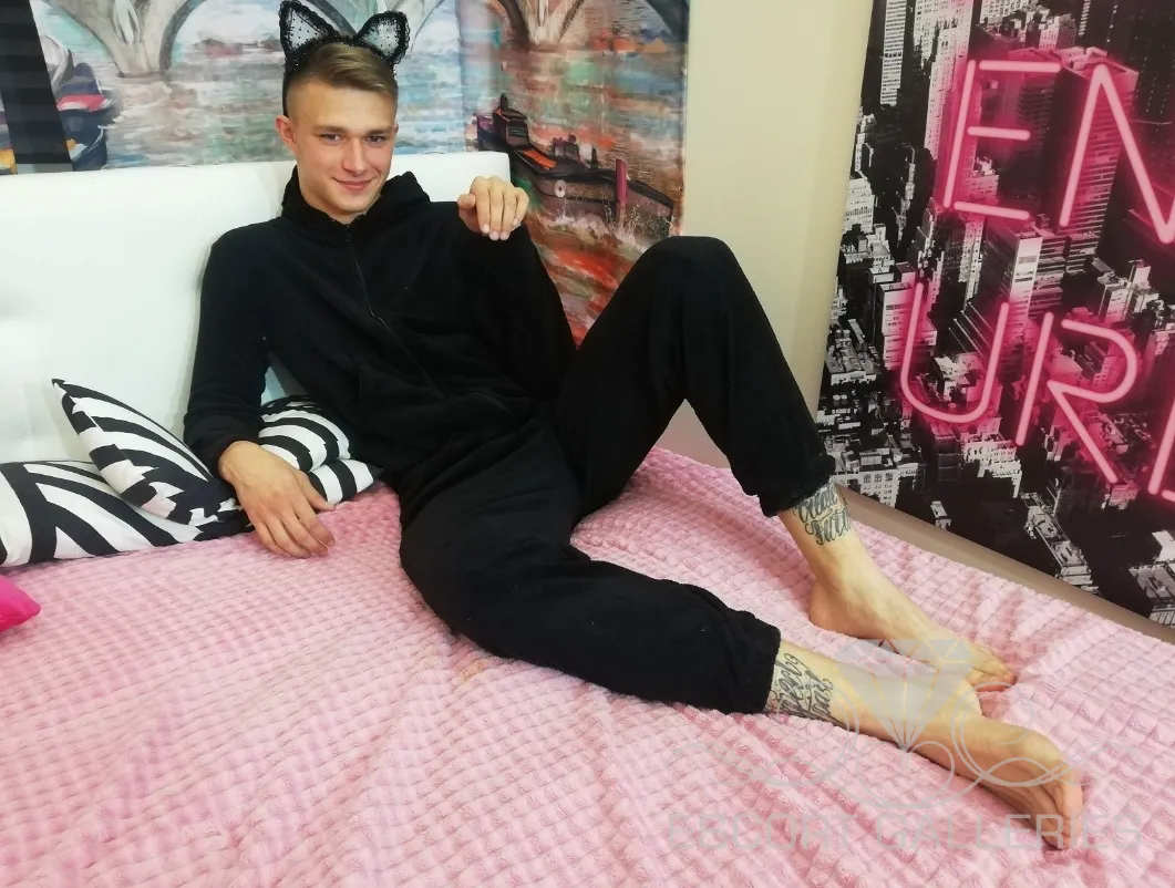 Escorts Amsterdam, Netherlands null