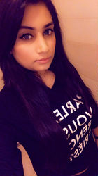 Escorts Sharjah, United Arab Emirates Muskan Indian Milf