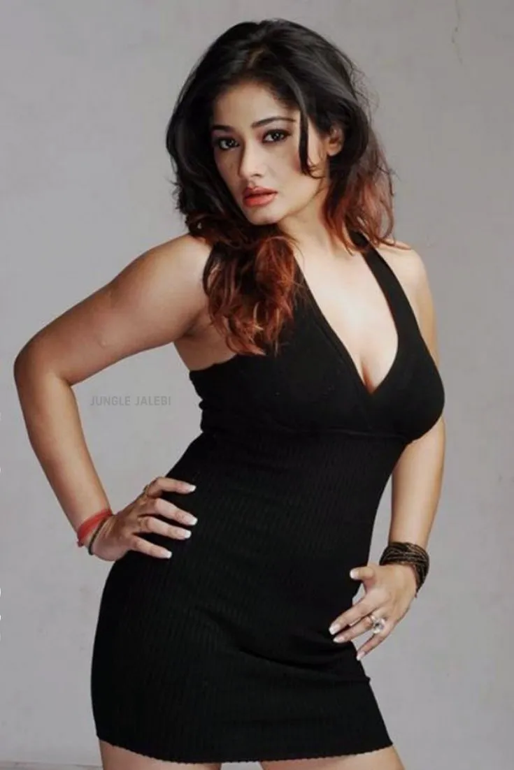 Escorts Dubai, United Arab Emirates Escorts In Dubai OAyra Khan