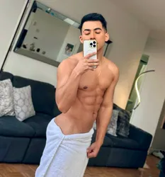 Escorts New York City, New York Colombian_sebas