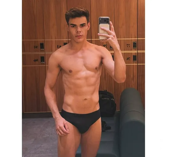 Escorts Chelsea, England Kevin Brazilian X X L 😉💦