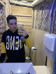 Escorts Saint Petersburg, Russia null