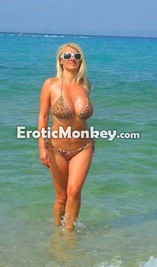 Escorts Long Island City, New York Claire