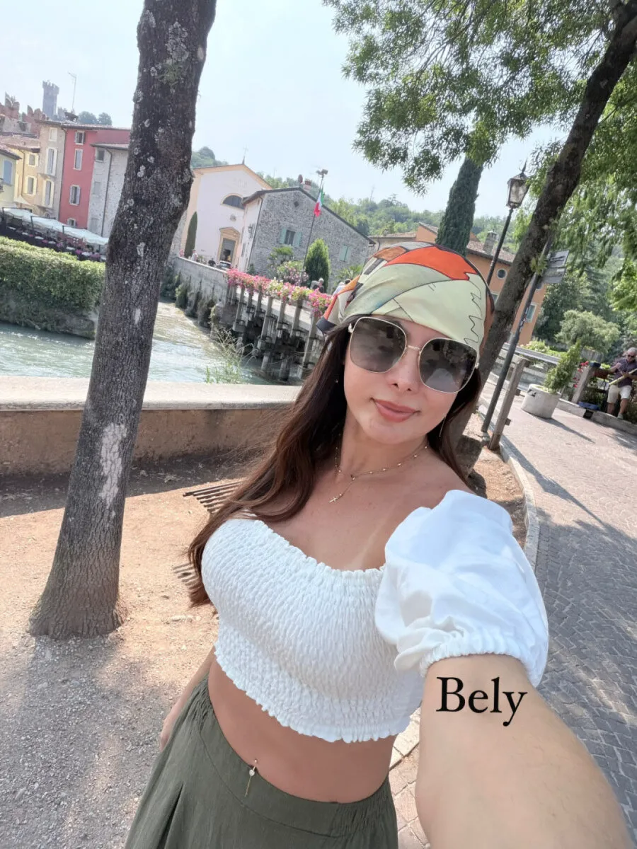 Escorts Bedford, England Bely