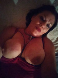 Escorts Knoxville, Tennessee Ambersaysyes down for ANYTHING..Lets play now
