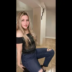 Escorts Queens, New York Sweet milky🤤 💦.