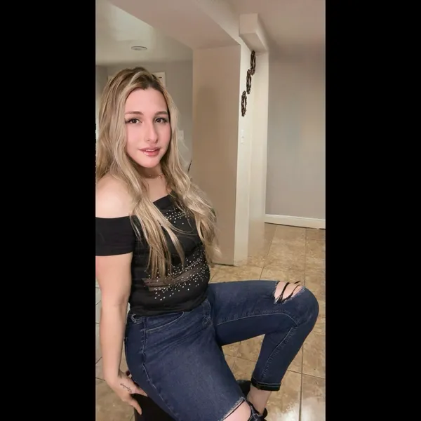 Escorts Queens, New York Sweet milky🤤 💦.