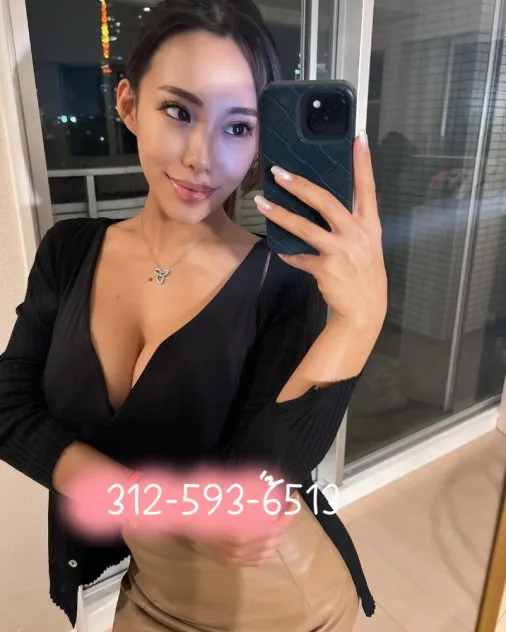 Escorts Chicago, Illinois 🌸💘outcall💘❣️🌸sexy korean | ⭕⭕--✨♨✨✨♨OUTCALL GO ANYWHERE⭕⭕☎️--