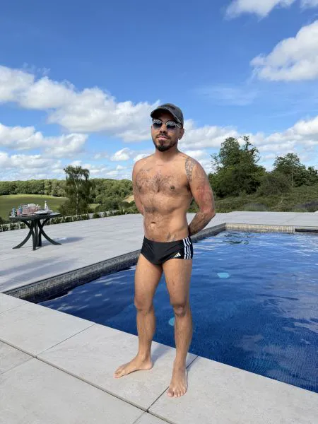 Escorts London, England JJHotguy
