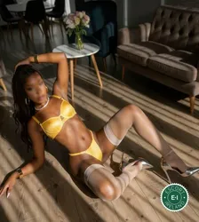 Escorts Limerick, Ireland Kristal