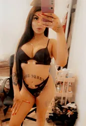 Escorts Brandon, Manitoba ARIANA