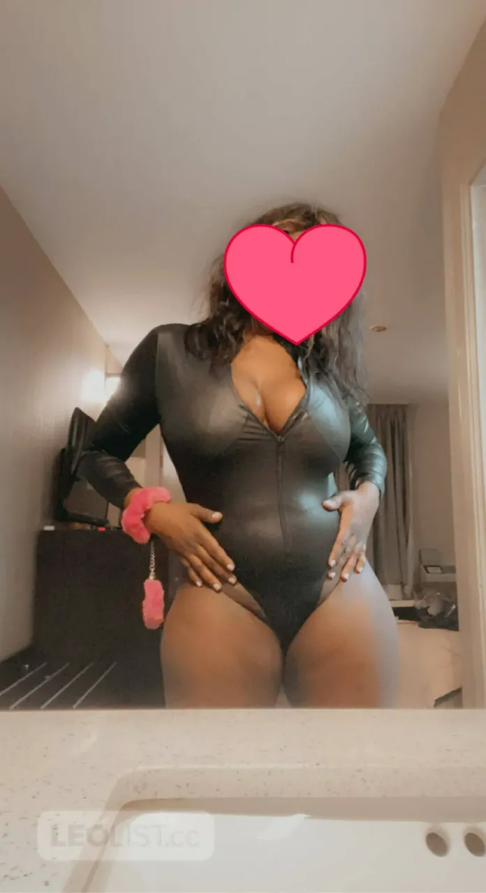 Escorts Mississauga, Ontario Jazmine