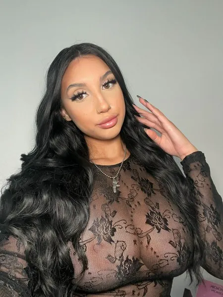 Escorts Kingston, Ontario Crystal