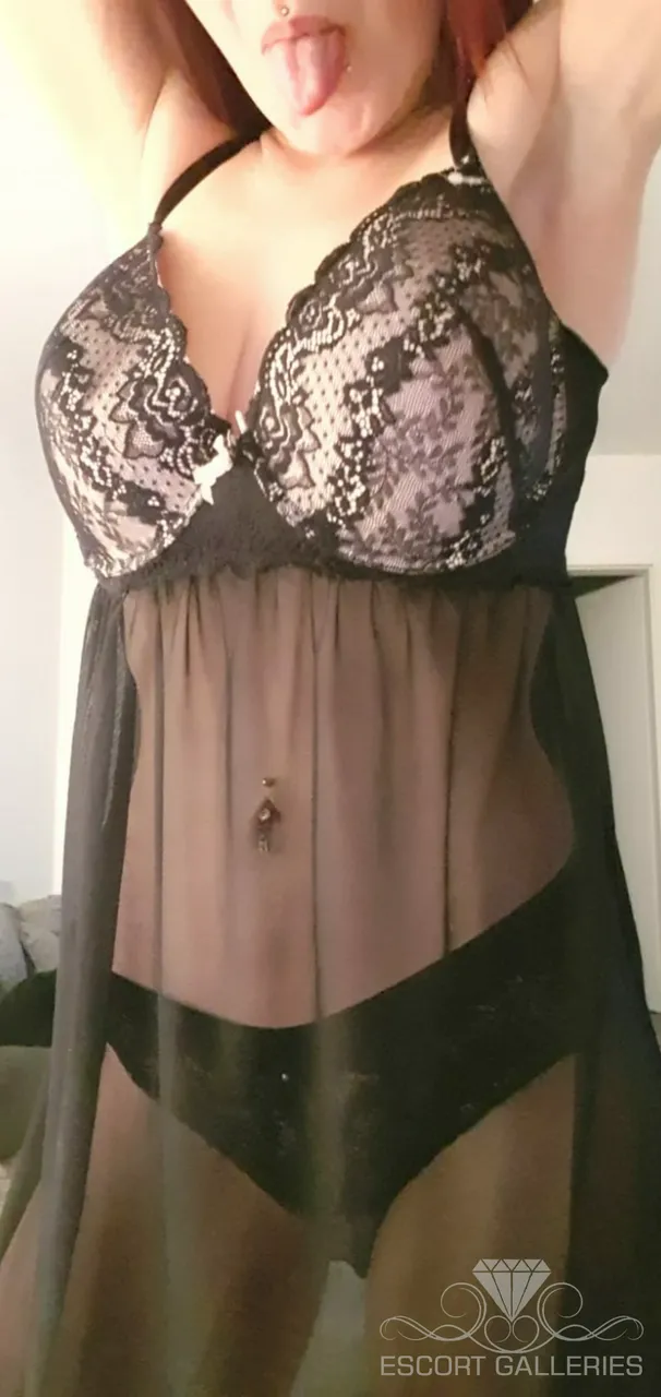 Escorts Germany Hotred