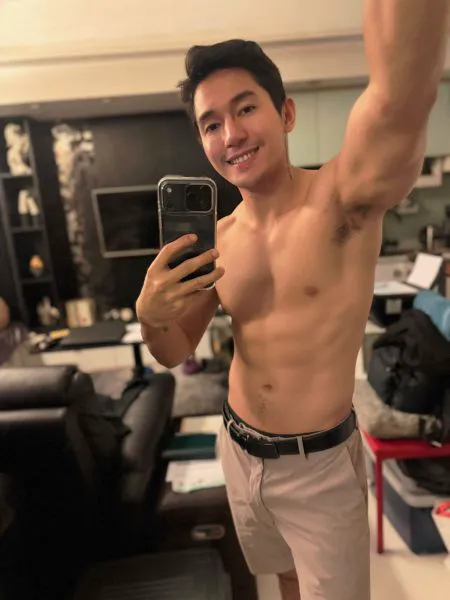 Escorts Manila, Philippines PrettyBoiSimon