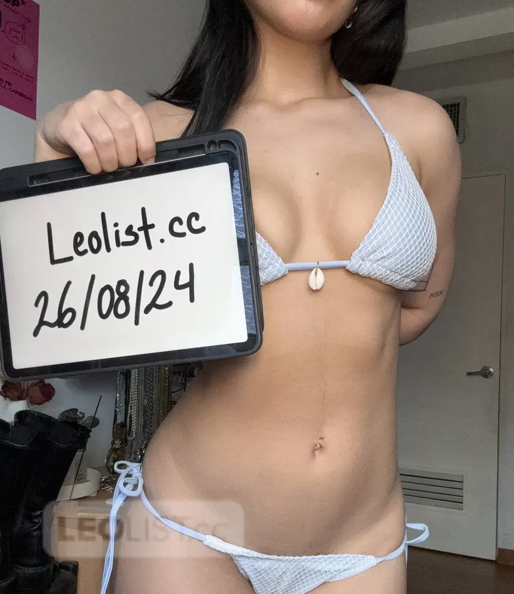Escorts Timmins, Ontario phone_