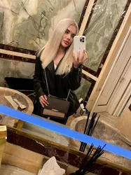 Escorts Hong Kong, Hong Kong Amina