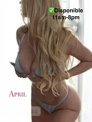 Escorts Laval, Quebec salut laval i'm april 25 yrs beautiful blonde big boobs