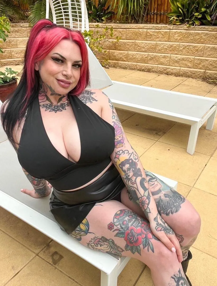 Escorts North York, Ontario Angel Winter