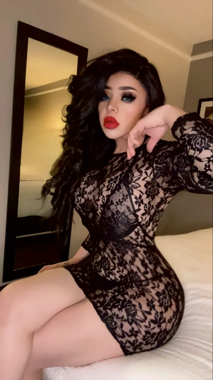 Escorts Sacramento, California V I $ I T I N G .💰