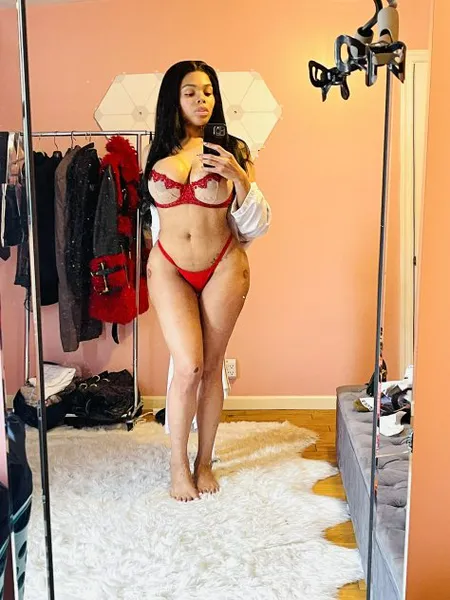 Escorts Manhattan, New York Sacha