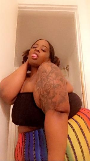 Escorts Memphis, Tennessee INCALL CAR DATES HMU YOU WONT BE DISAPPOINTED