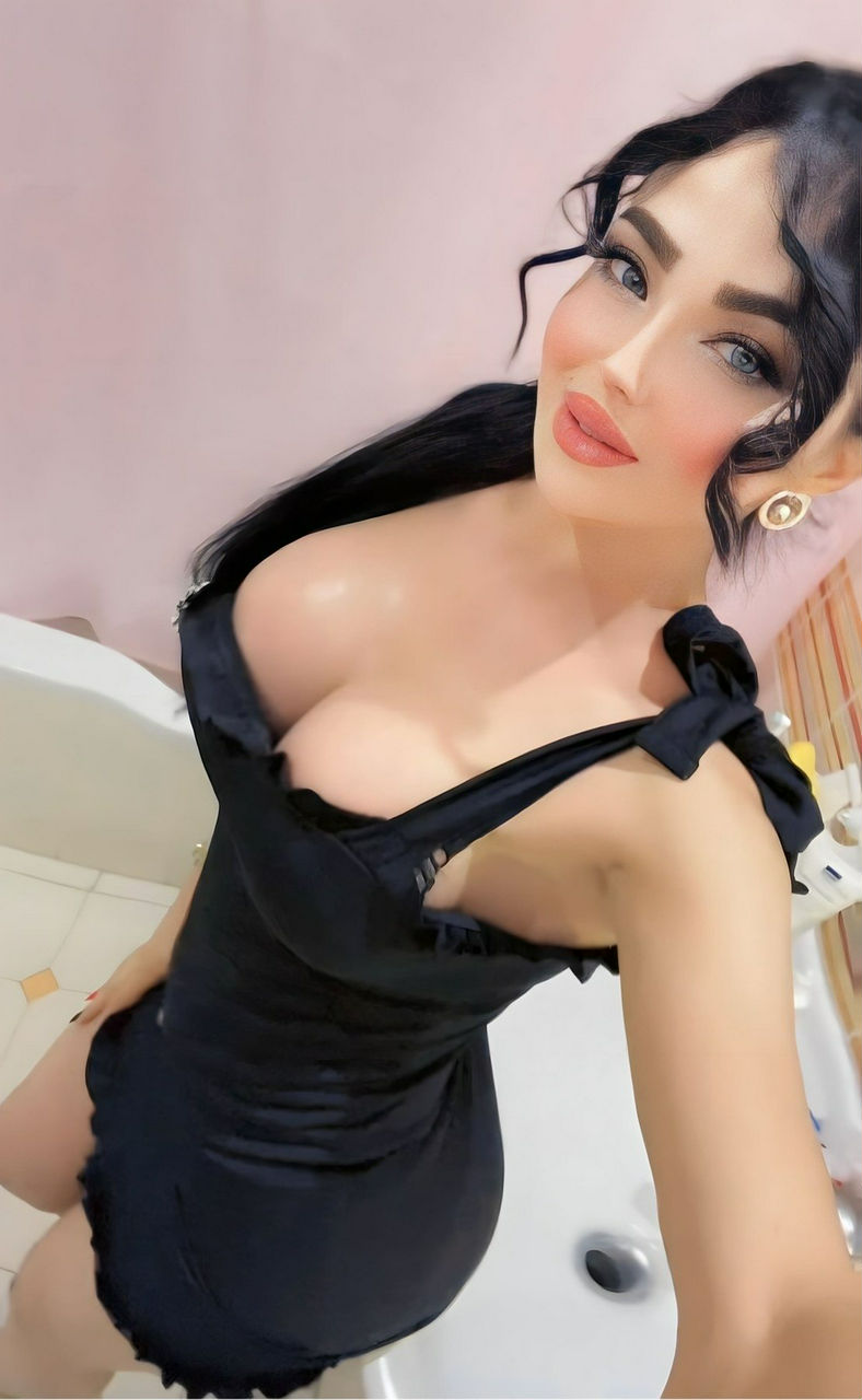 Escorts Jeddah, Saudi Arabia هيفاء CAM SHOW & MY SEX VIDEOS