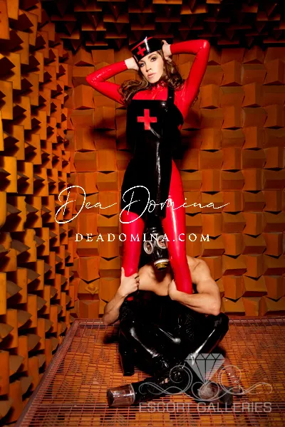 Escorts Paris, France null