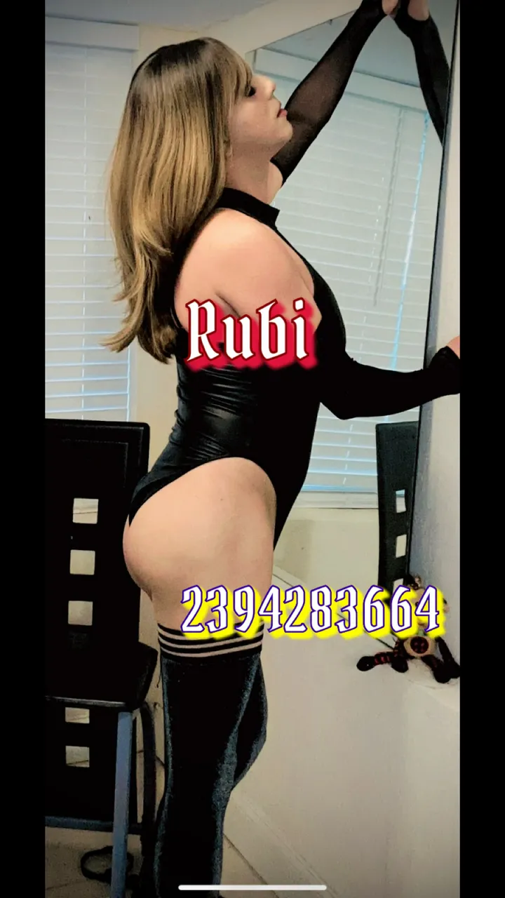 Escorts Miami, Florida Rubí perferv