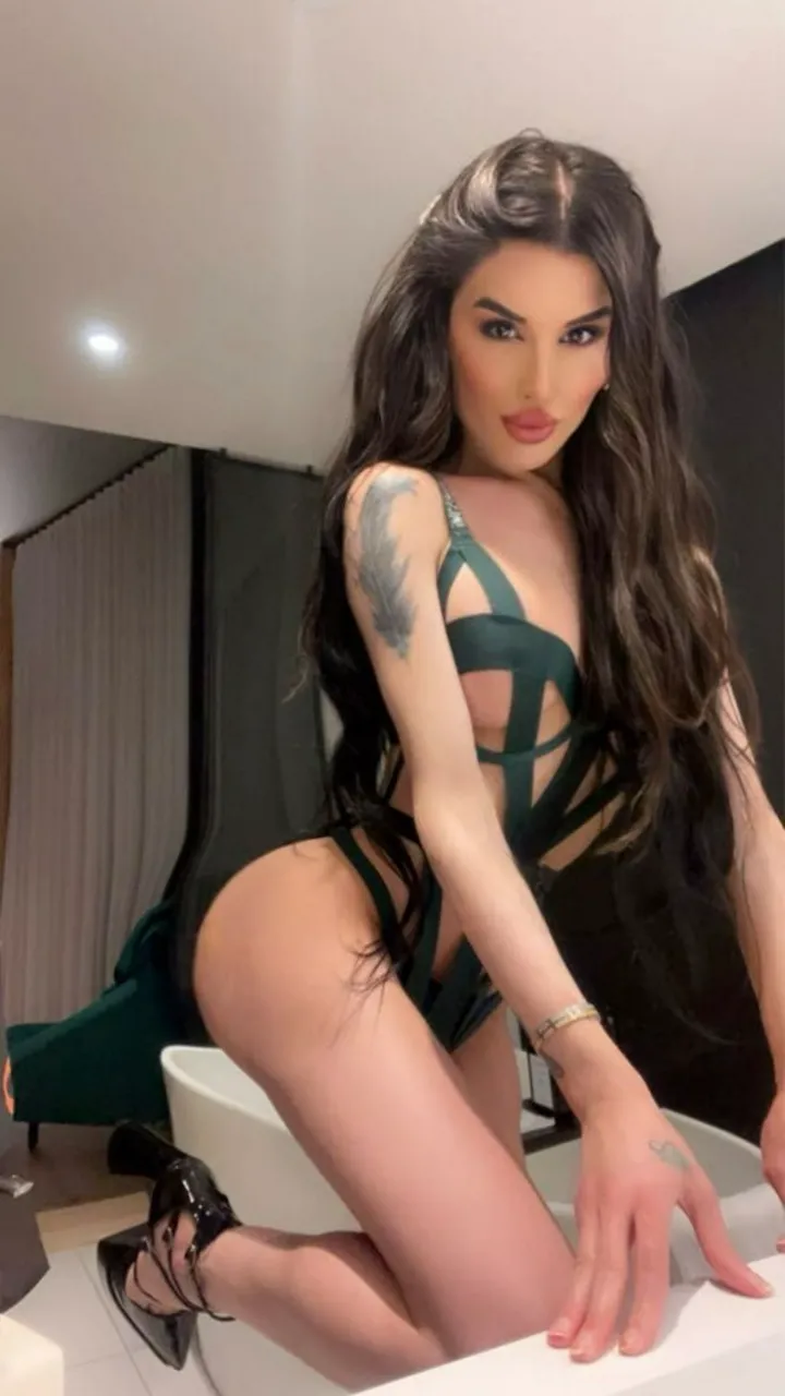 Escorts San Diego, California NOORSTAR