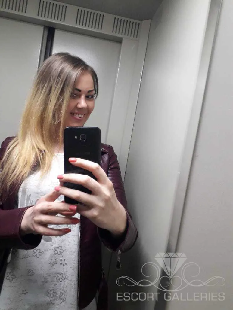Escorts Moscow, Russia Viktoria