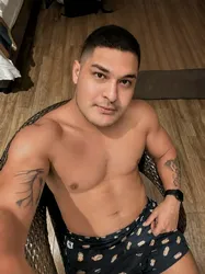 Escorts Manila, Philippines Habibi_TonyXL