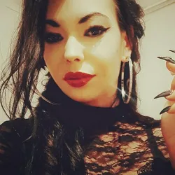 Escorts Basel, Switzerland Maya