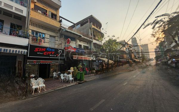 Beer Bar / Go-Go Bar Phnom Penh, Cambodia Sin City