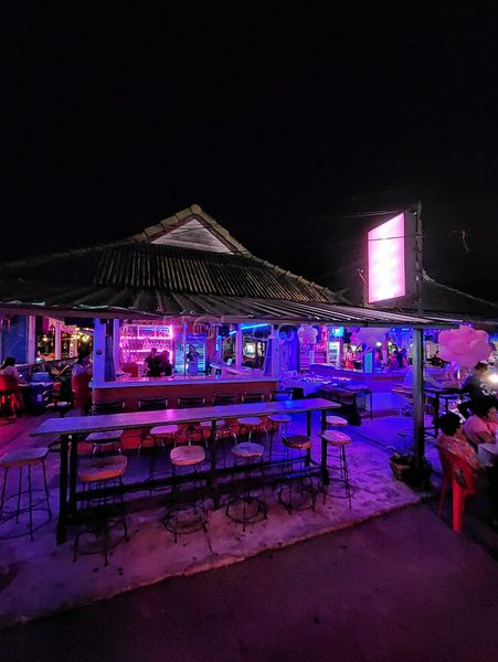 Beer Bar / Go-Go Bar Ko Samui, Thailand Blackjack Bar