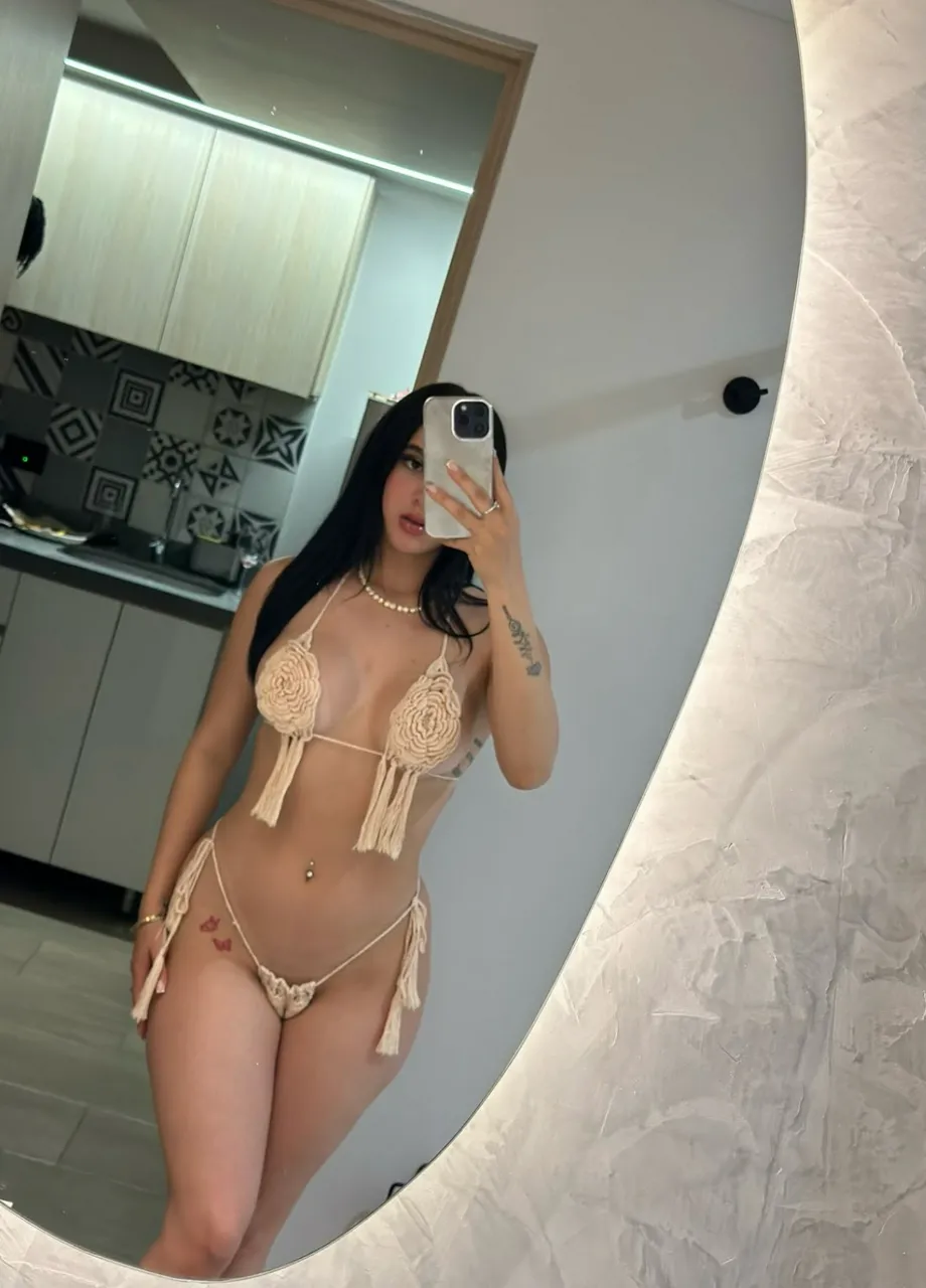 Escorts Calgary, Alberta Tamii