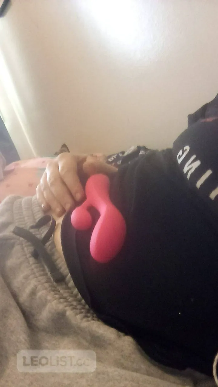 Escorts Greater Sudbury, Ontario Julia 7o5  562. 8842