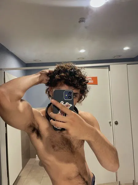Escorts Barcelona, Spain Cabronhairy
