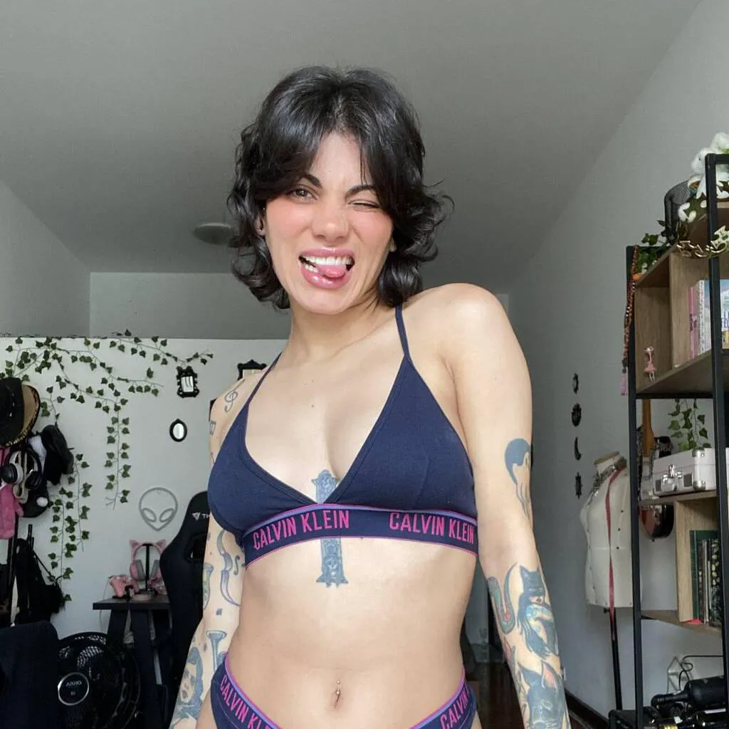 Escorts Ottawa, Ontario Jane | lets party and have some fun with my ju!cy tempting body