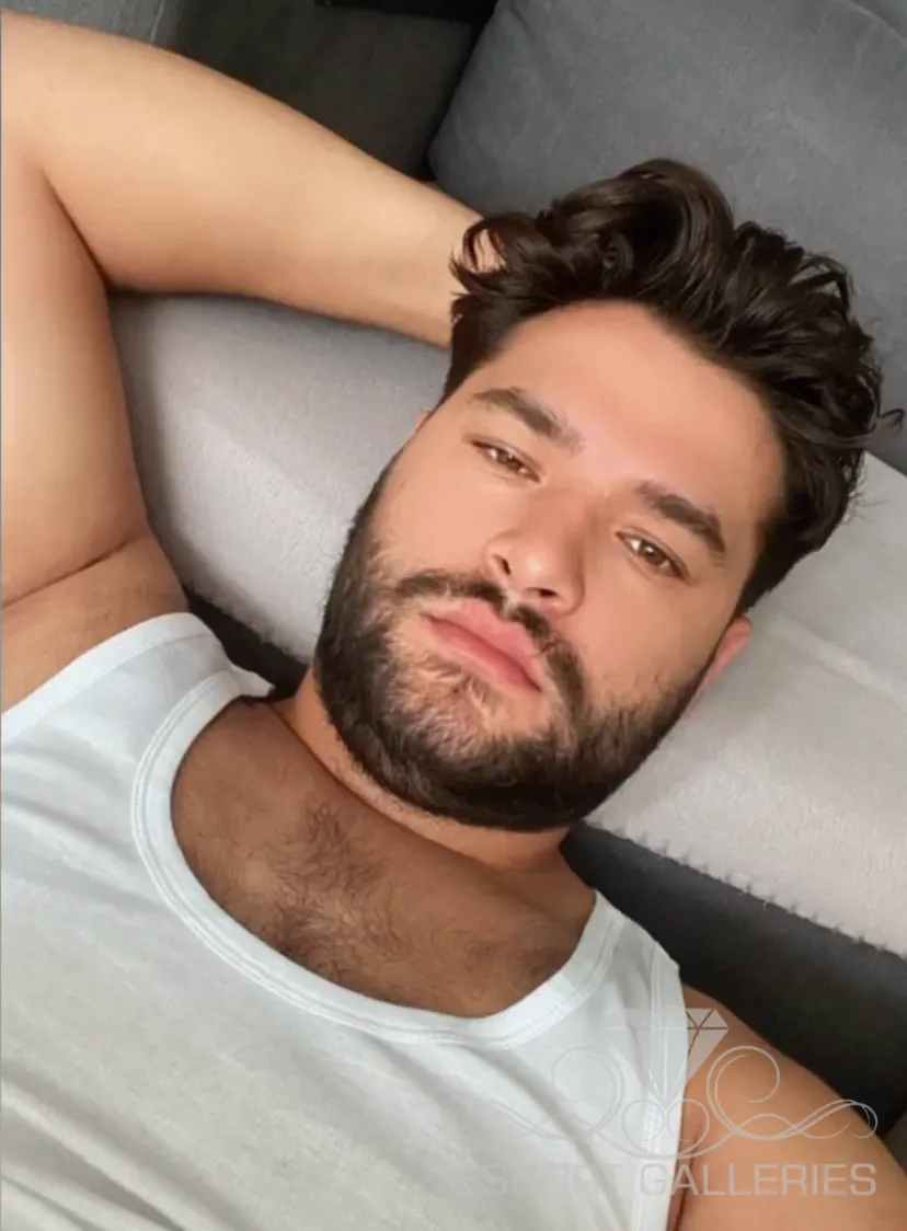 Escorts Koeln, Germany Deniz