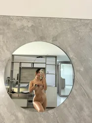Escorts Providence, Rhode Island Always available for sex meetup both incall and outcall service