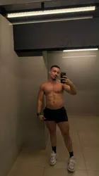 Escorts Larnaca, Cyprus KAICKFERRER