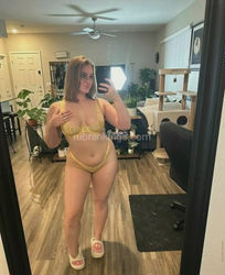 Escorts Denver, Colorado I’m available for incall and outcall and all three